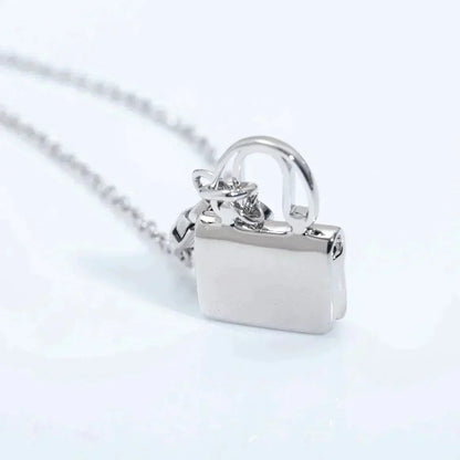 [Renovia Jewelry]AMULETTE PEDANT SILVER NECKLACE