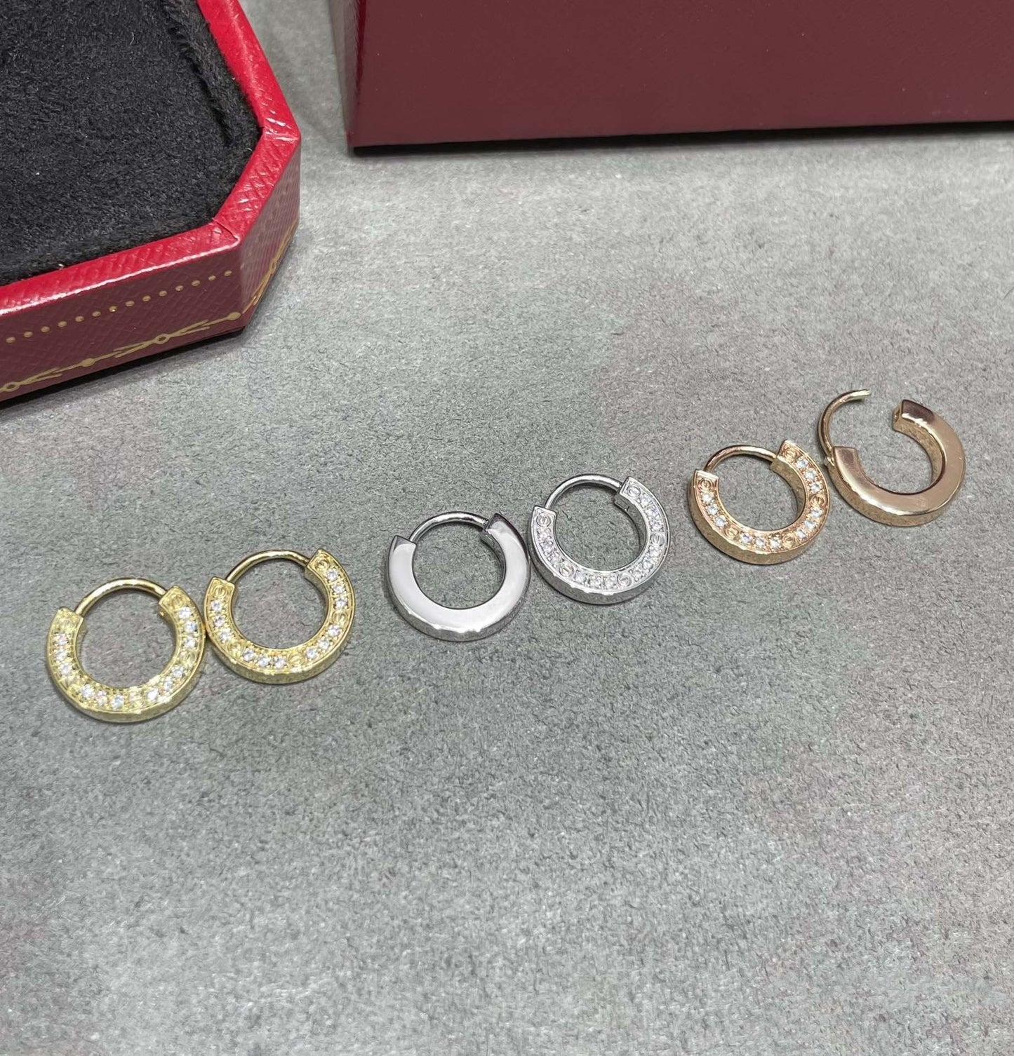 [Renovia Jewelry]LOVE DIAMOND EARRINGS