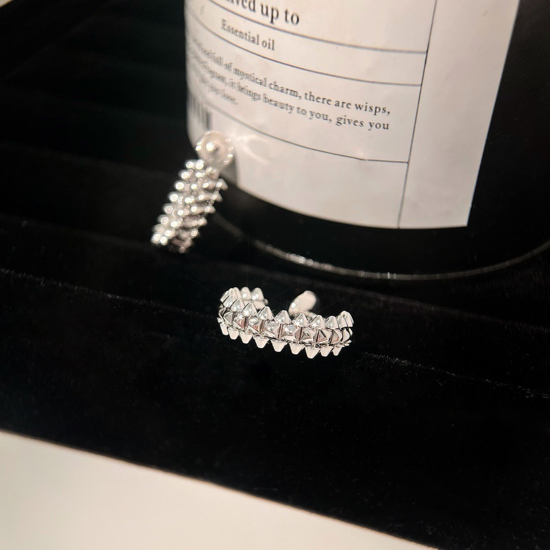 [Renovia Jewelry]CLASH SMALL HOOP EARRINGS
