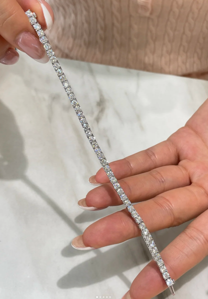 [Renovia Jewelry]  CLASSIC BASEBALL BRACELAT, 52 DIAMOND
