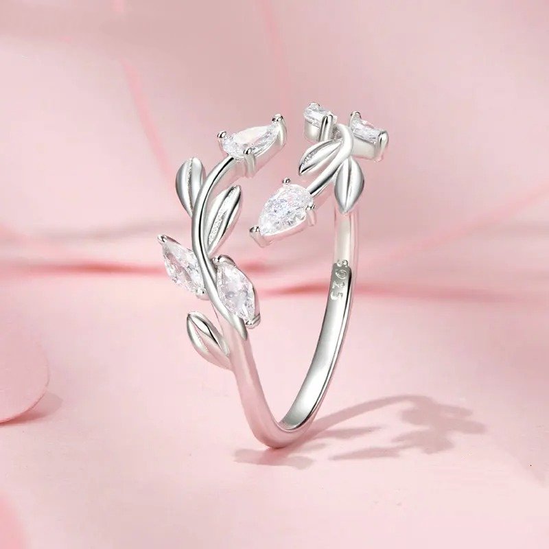 Einfacher verstellbarer Ring mit Blättern Glücksbringer-Blätter Statement