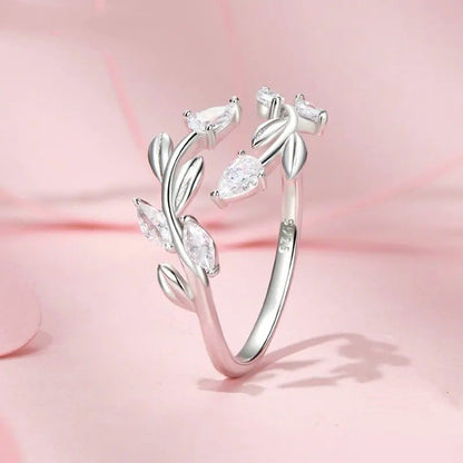 Einfacher verstellbarer Ring mit Blättern Glücksbringer-Blätter Statement